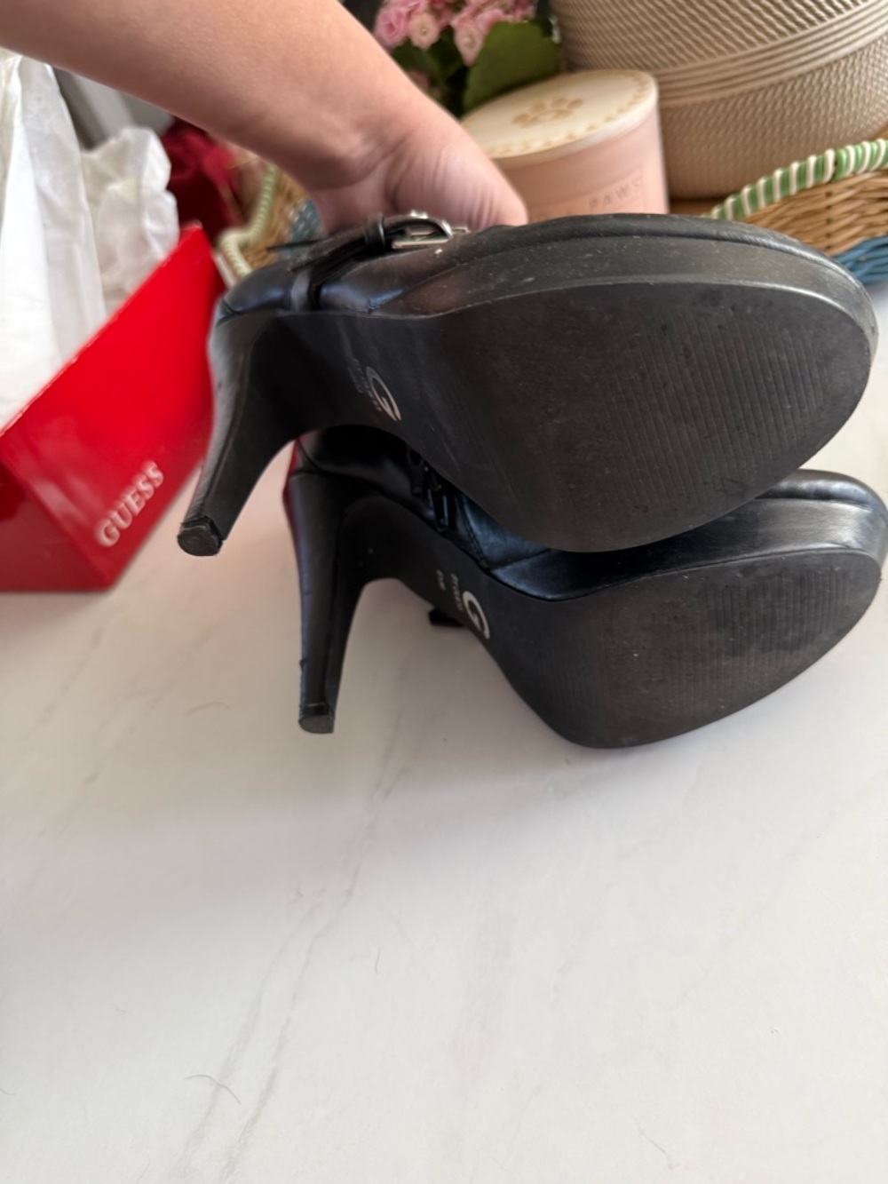 Guess Booties - Picture 5 of 6